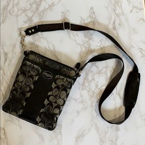 CLOSING SALE! Signature Coach Messenger Bag